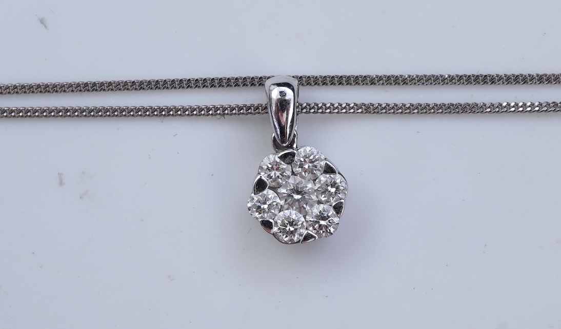 A diamond pendant necklace